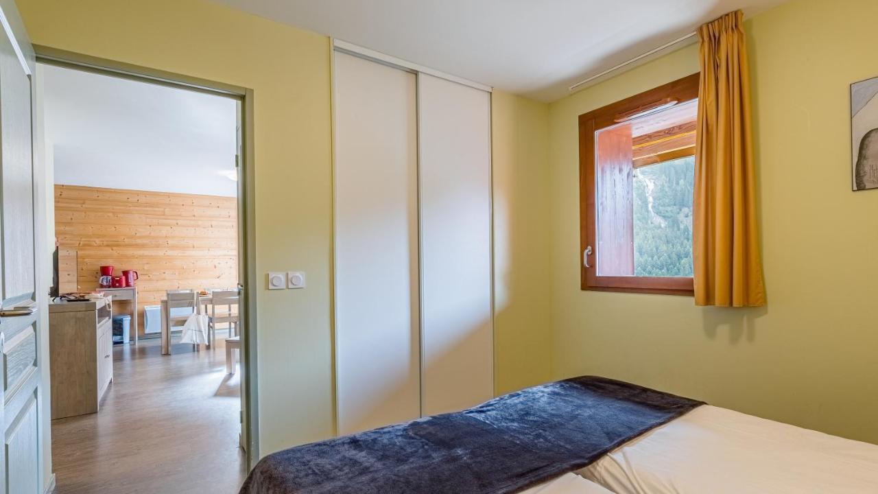 Madame Vacances Les Epinettes Vaujany Exterior foto